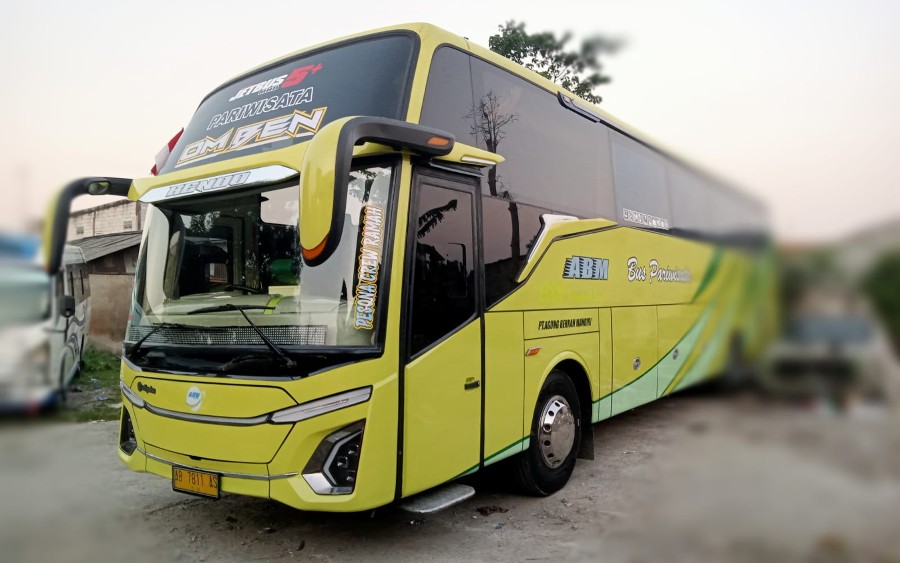 Big Bus Dwi Agung Trans